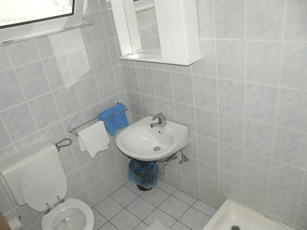 Guest House & Restaurant Adriatic 克勒克 外观 照片
