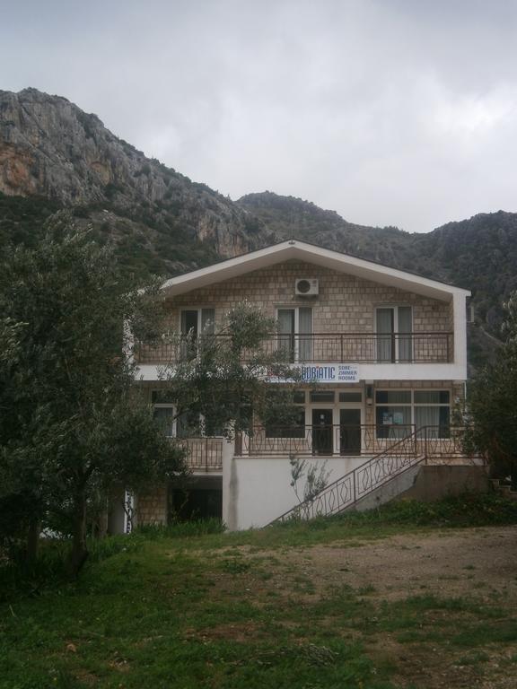 Guest House & Restaurant Adriatic 克勒克 外观 照片